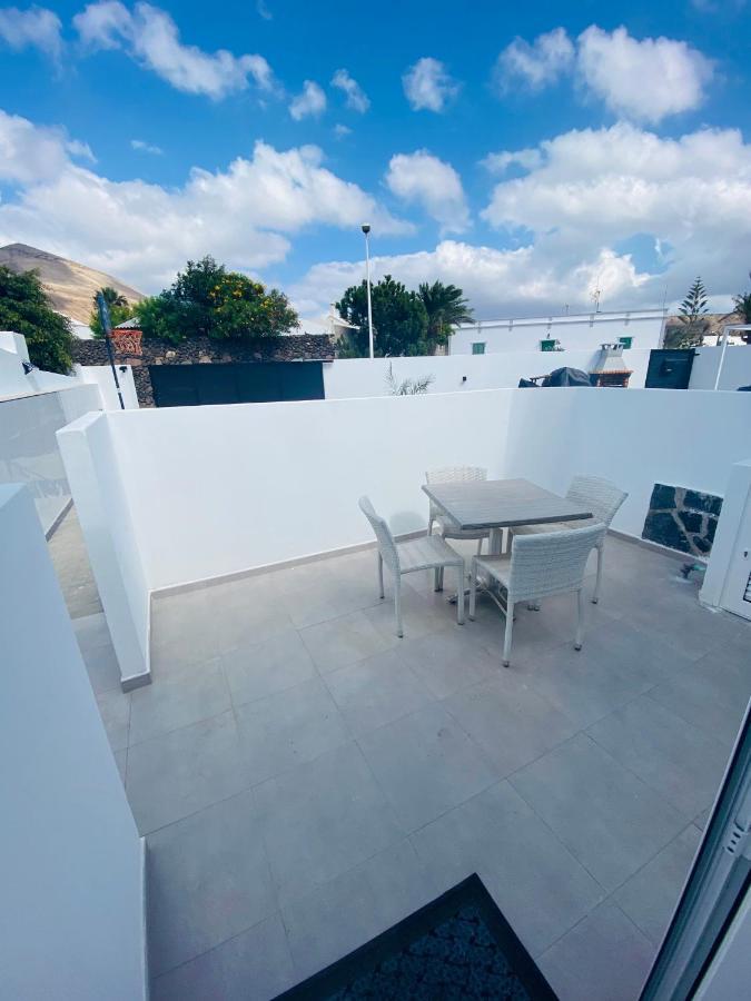 Apartment Alma 1 Tías Exteriér fotografie
